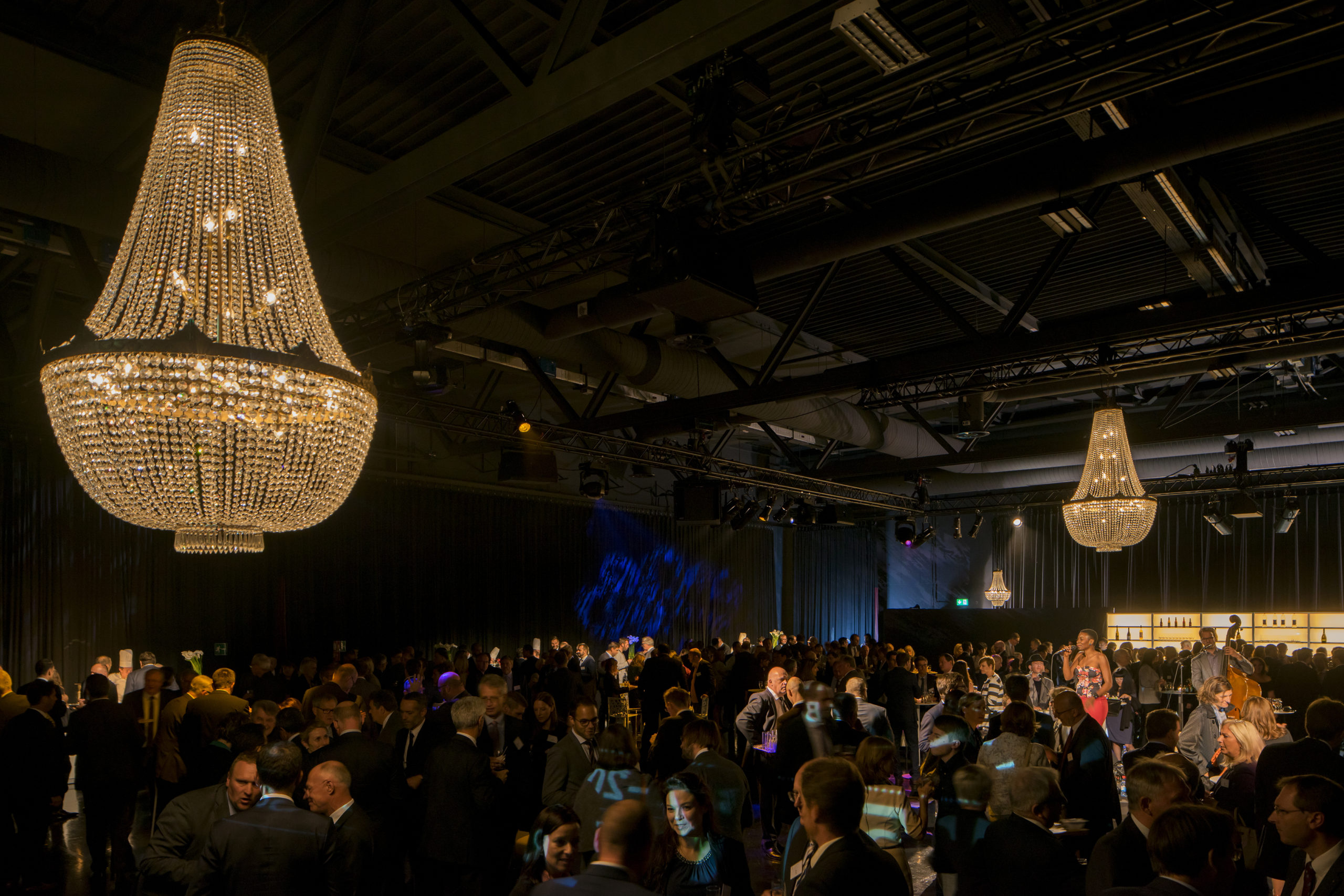 Shine a light agence évènementielle luxembourg - créateur d'expériences immersives - Chambre de commerce anniversaire corporate