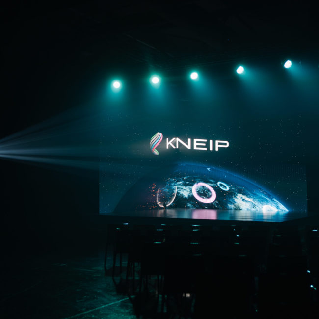 Shine a light agence évènementielle luxembourg - créateur d'expériences immersives - Lancement de la plateforme digitale KNEIP